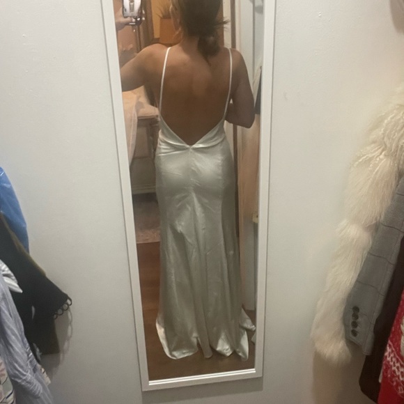 Fairy Tale wedding Gown size 10 - Picture 8 of 8